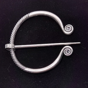 Nordic Buckle Brooch: Silver Viking Cloak Pin