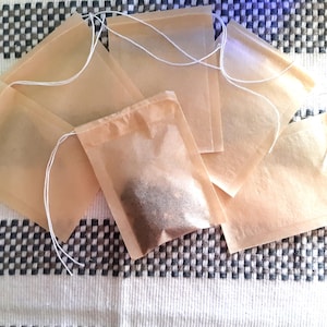 Empty Tea Paper bag. Drawstring. Tea Infuser Bag. Pouch for Loose Leaf. 20 bags. Available in 5x7cm or 7x9cm. Environmentally friendly.