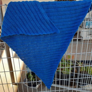 Triangular Shawl Blue, handknitted, warm and elegant,