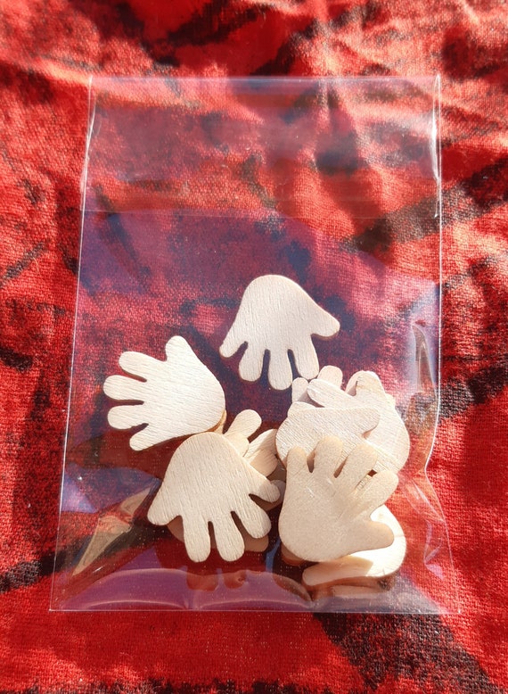 Wooden Decorations DIY Craft Ornaments. Mixed Patterns and Quantities vary per packet. Decor.