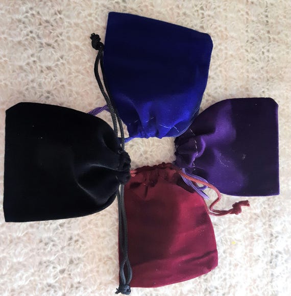 Velvet Pouch, 15X10 cm, Drawstring Bags, Velvet Pack of 5, Wedding Favours, Gift Party, Jewellery Packing, Gift bags, Luxury Gift bag.