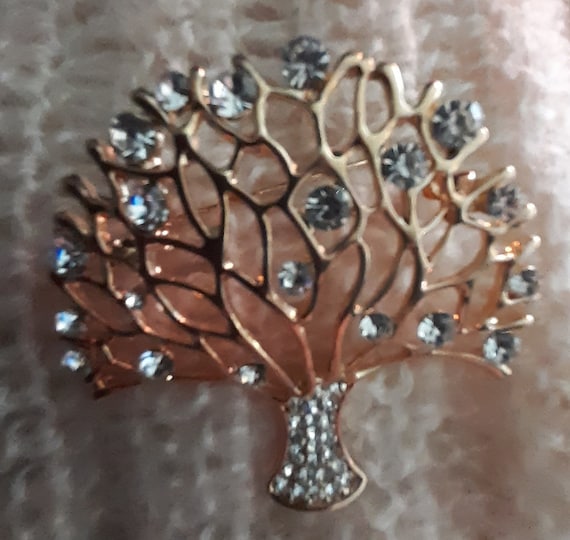 Tree of Life brooch, Fashion High-grade Rhinestone, In Gift Bag.