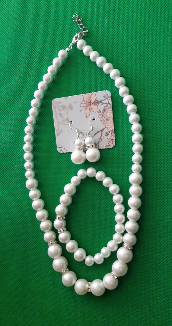 Classic White Pearl Jewelry Set - Necklace Bracelet Earrings - Bridal Pearl Sets - Women Party Jewelry -Wedding Jewelry - Christmas Gift
