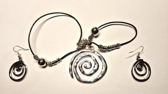 Spiral Pendant Necklace Earrings Set Metal  Vintage Bohemian Style