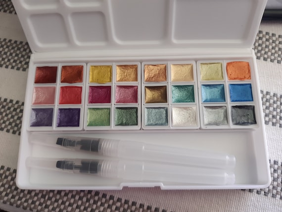 Watercolor paint Set of 24 with 2 brushes, Bright, Glittering and Pearlescent colours pigments, SemiArt brand, Ready to get started!