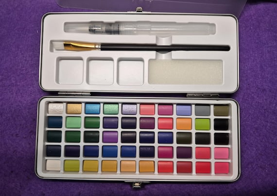 Watercolor Pain Set, Set of 50 colours (Half Pan), Solid Watercolor, Wide range of colours, With brushes, In metallic box, for Art Lovers
