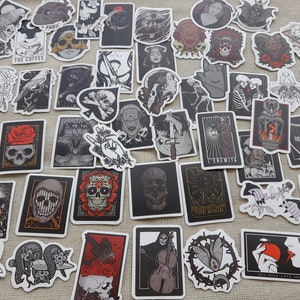 Skull Demon Death Devil Witch Gothic Totem Stickers 50 stks Telefoon Laptop Skateboard Auto Stickers voor Bagage Gitaar Motorfiets sticker