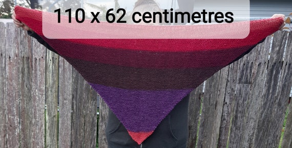 Prayer Shawl, Triangular Shawl, Handnitted , Wool and Acrylic yarn, Gradient Wine colour, 110 x 62 centimeters