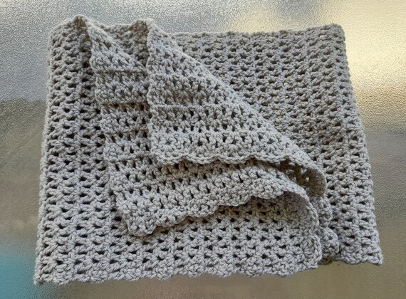 Scarf, Shawl, Crochet , Hand made, Light Brown, Warm soft, Fluffy, Acrylic Yarn, Neck warmer, Handknitting, Geometric Pattern, Great present