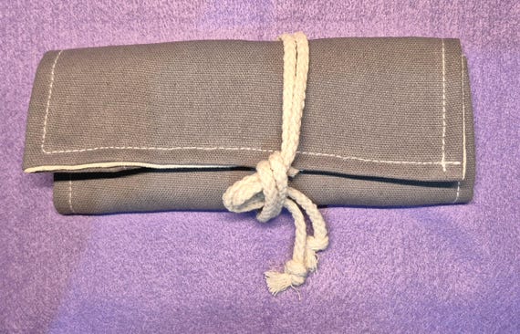 Vintage Style Canvas Roll-Up Pencil Case: Retro Cosmetic & Makeup Pouch, Stationery accesory