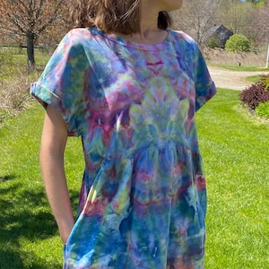Rainbow Ice Dyed Cotton Dress with Pockets (Women&#39;s Small), Upcycled