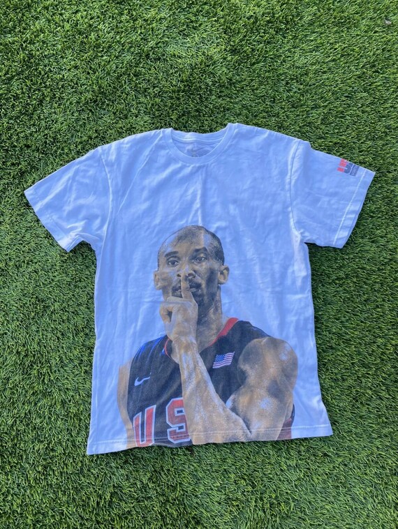 Vintage kobe Bryant T shirt
