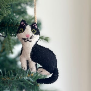 Felt Stitched Tuxedo Cat Christmas Ornament, Gift For Cat Lovers, Needle Felted Ornaments, Biodegradable Ornaments, Kitty Ornaments