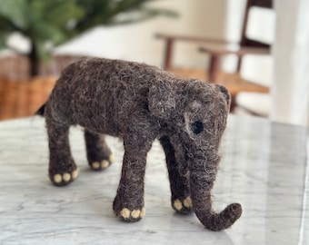 Felted Wool Lifelife Elephant, Elephant Miniature, Wool Felt Elephant Toy