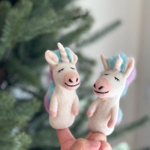 Unicorn Felt Finger Puppet, Fluffy Unicorn, Needle Felted Puppet, Waldorf Toy, Speech Therapy Aid, Photo Prop, Storytelling for kids