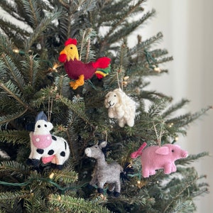Felt Farm Animal Holiday Ornament, Felt Rooster, Cow, Felt Sheep, Felt Pig, Biodegradable Ornament, Christmas Decorations