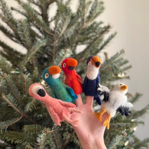 Tropical Bird Finger Puppets Set of 5 - Parrot Finger Puppets, Flamingo Finger Puppet, Felt Toucan, Felt Eagle, Wardolf Inspired Toys