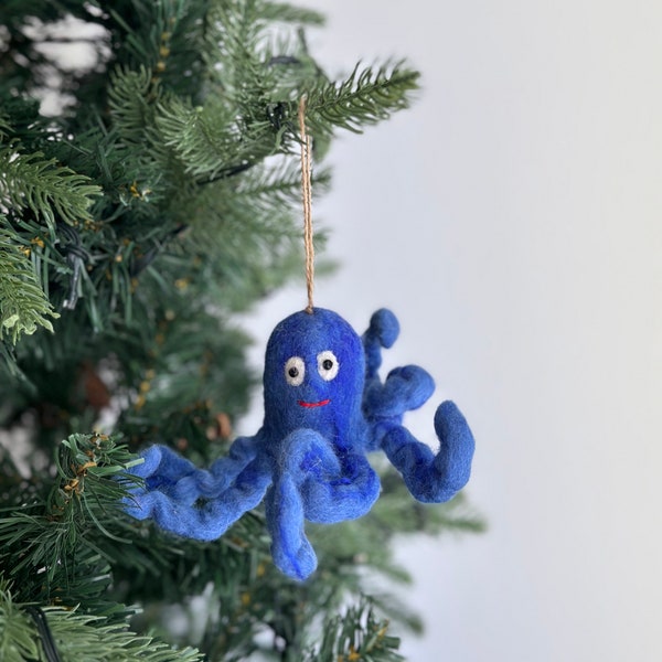 Felt Octopus Ornament with Hemp String, Sea Animal Ornament, Biodegradable Ornament, Ocean Theme Ornaments, Tree Hanging Decoration