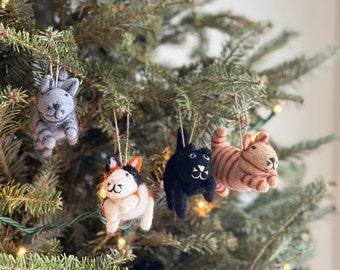 Felt Cat Christmas Ornament, Gift For Cat Lovers, Needle Felted Ornaments, Biodegradable Ornaments, Kitty Ornaments