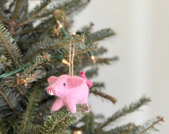 Felt Pig Christmas Ornament, Hanging Christmas Decoration, Barn Animal, Biodegradable Ornament, Fair Trade Ornament
