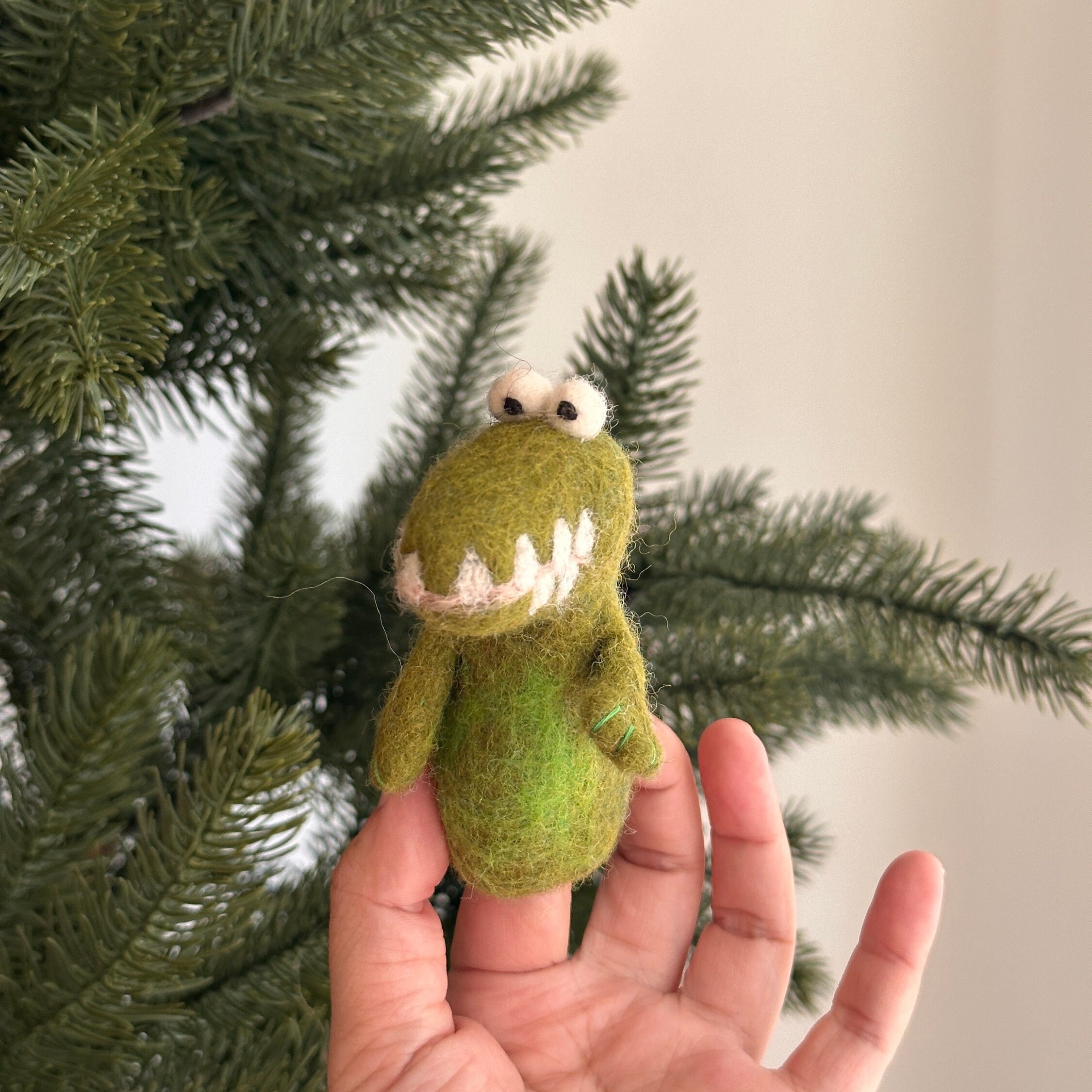 Marioneta De Mano Cocodrilo HABA – Peluche De 26 Cm Para Teatro Infantil – Devora Objetos Pequeños – Estimula La Imaginación Desde 1.5 Años