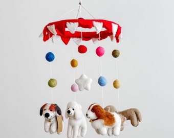 Felt Dog Baby Mobile For Nursery Decor, Baby Shower's Gift, Felt Poodle, Felt Dashund, Felt King Charles, Gift for Dog Lovers, Gift for Mom