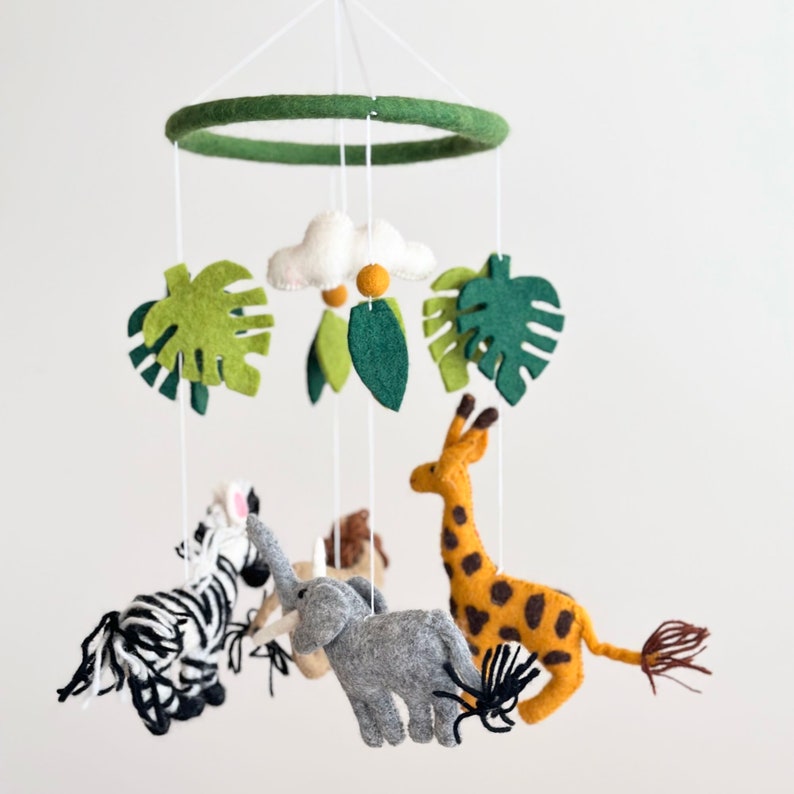 Safari Animal Felt Baby Mobile, Jungle Animal Crib Mobile, Baby Shower's Gift, Felt Lion, Felt Giraffe, Felt Elephant, Felt Zebra, Monstera image 3