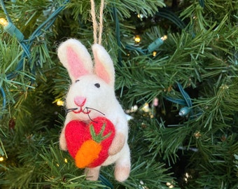 Bunny Ornament with Jute Thread Attached, Rabbit Holding a Heart, Needle Felted Christmas Ornament, Woodland Animal Figure