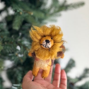 Felt Lion Finger Puppet, Lion King, African Animal Finger Puppet, Jungle Animal, Speech Therapy Aid, Pretend Play, Story Telling for Kids
