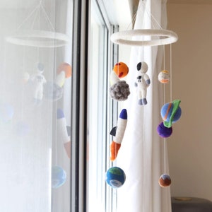 Space Mobile, Astronaut Mobile, Planet Mobile, Solar System Nursery, Nursery Mobile, Baby Mobile, Crib Mobile, Nursery Decor, Baby Shower