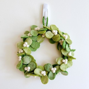 Wool Felt Mistletoe Wreath, Door Decorations