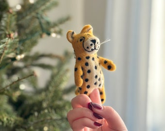 Gepard Fingerpuppe, Filz Leopard, Muttertags Geschenk, Safari Tier Fingerpuppe, Waldorf Spielzeug, Logopädie,