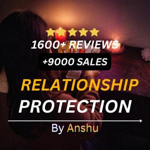 Könnte beinhalten: Das Bild zeigt den Text: "1600+ REVIEWS +9000 SALES RELATIONSHIP PROTECTION By Anshu". Der Hintergrund ist dunkel mit Kerzen und einer Person, die Tarotkarten hält. Der Text ist in Gelb und Weiß.