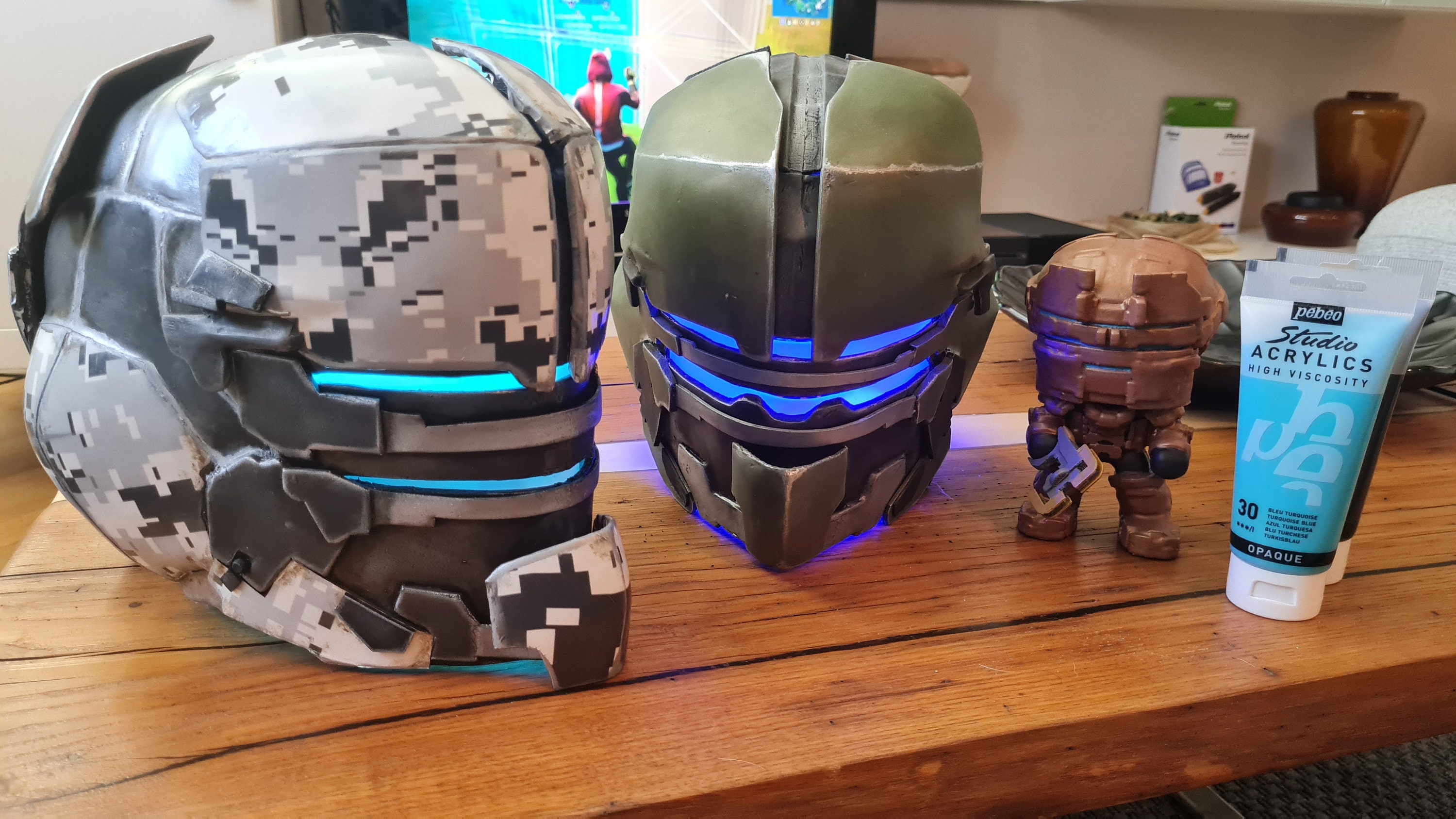 Dead space level 6 helmet : r/DeadSpace