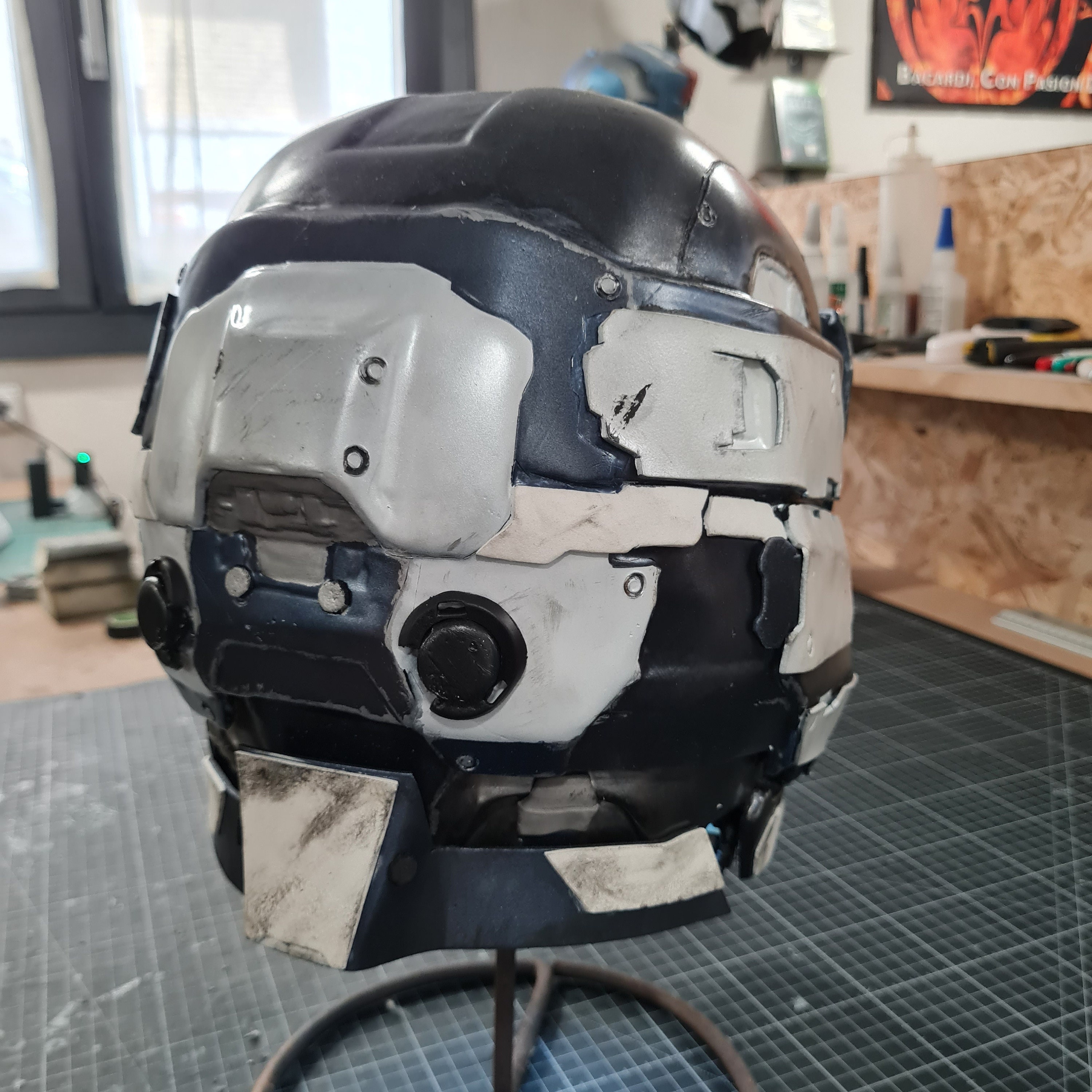 cut motorcycle helmet Cutting a motorcycle helmet in half