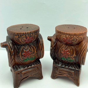 Vintage Farmhouse Style Salt And Pepper Shakers**Free Shipping**