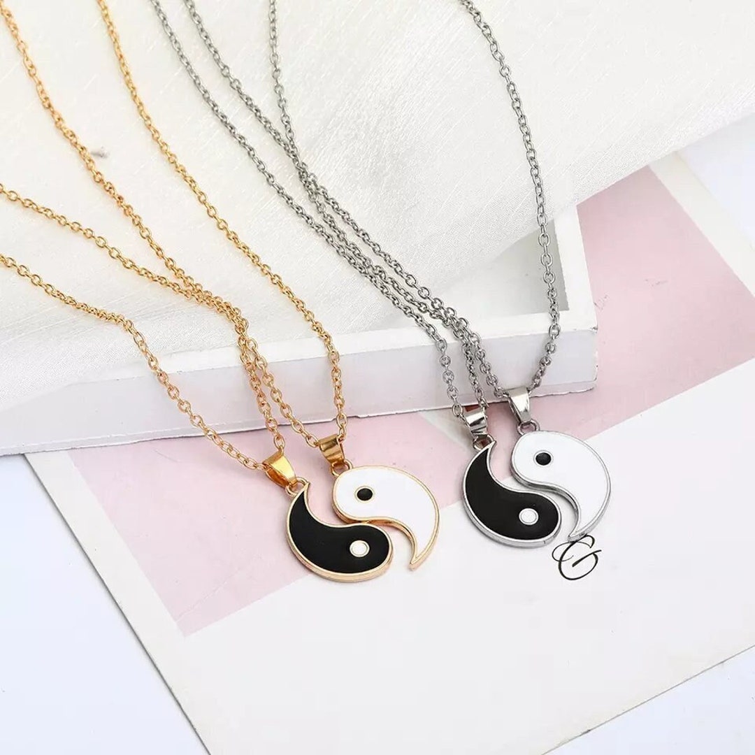 Porte-clés Bijou Cabochon Avec Couple De Chevaux Style Yin & Yang - Argenté - Neuf Avec étiquettes