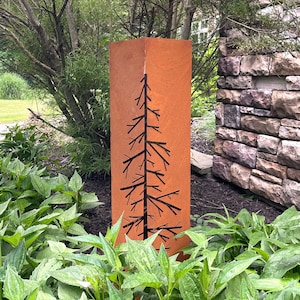 Rusted Metal Garden Column: Rustic Tree Sculpture Landscape Art