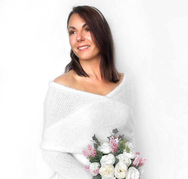 Pull de mariée blanc cassé, haussement d'épaules tricoté, veste de mariage convertible, boléro de mariage, tenue vestimentaire, veste de mariée, écharpe tricotée avec bras image 4