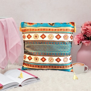 Kilim Fabric Rug Design Cushion, Sofa Pillow Covers, Farmhouse Style Geometric Pillow Case, Decorative Print Ethnic Home  Size: 45x45 cm