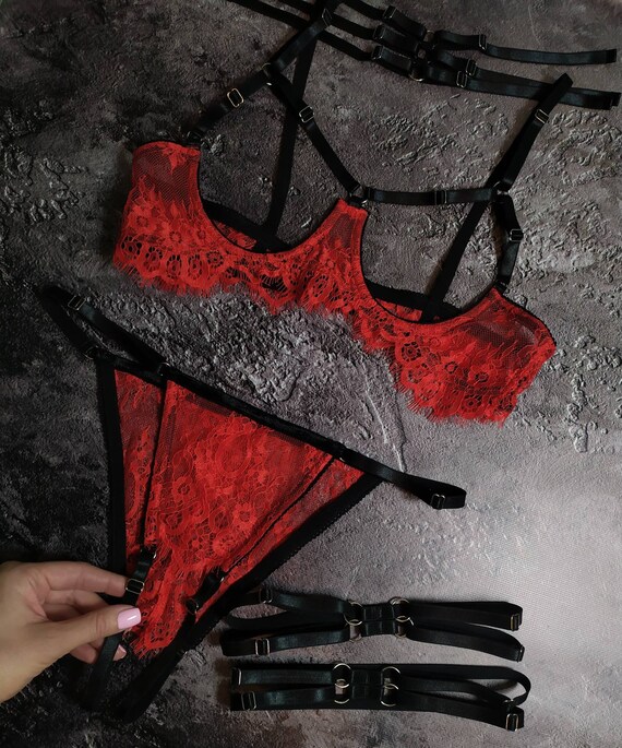 Handmade Cupless Sexy Erotic Open Access Black Red Lace picture