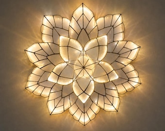 25" LED-Weihnachtslaterne, weiß, Capiz-Parol-Stil, philippinisch