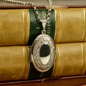 Sterling Silver Bordered Oval Locket