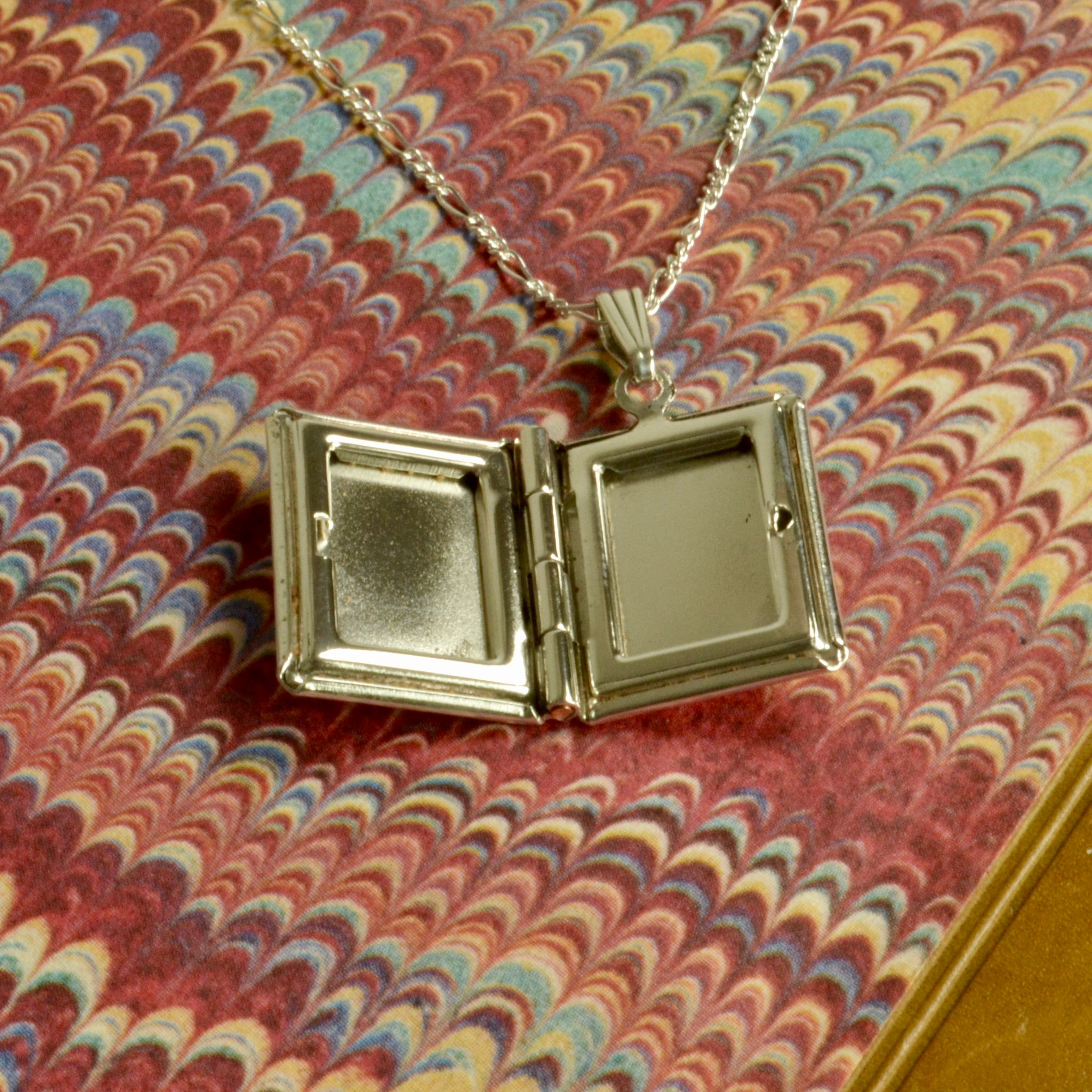 Collier Médaillon Livre En Argent Sterling 925 - Neuf Sans Emballage, Jamais Porté
