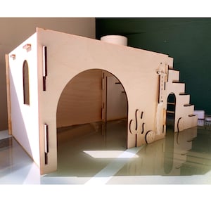 Custom XL BOHO Style Guinea Pig Hideout/ 2 Layers Guinea Pig Hideaway/ Wild Desert Castle with Name Banner/XL Inner Space & Ventilation