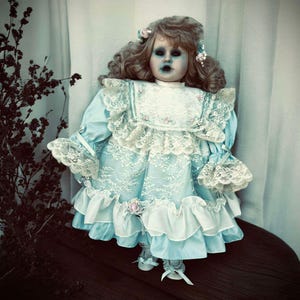 Dalia 20&quot; Doll Porcelain Witchy Creepy Haunted Spirit Scary Spooky Possessed Positive Oddity Occult Vessel Paranormal Gift #4745/nmkj3