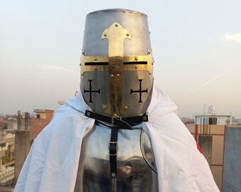 Medieval knight templar armour suit - Crusader Knight Armor With Wooden Base
