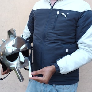 Casco de gladiador máximo con armadura griega