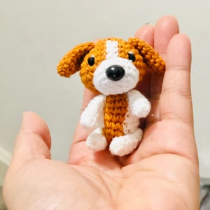 Crochet White Dog Keyring, white Dog brown ears Keyring, dog amigurumi, Crochet Dog keyring, Handmade Dog keyring,