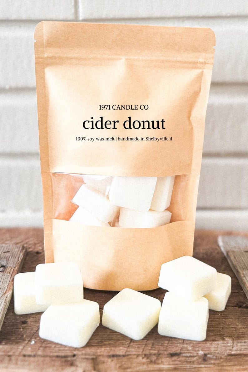 1971CandleCo Cider Donut Candle
